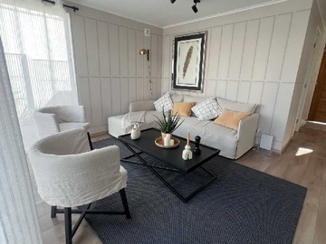 Venta / Casa / Colina