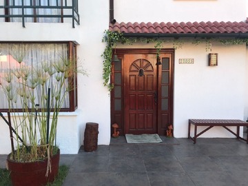 Casa en venta en Barrio Portico, Ciudad de los Valles, Pudahuel, Pudahuel - 3 dormitorios, 3 baños