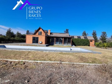 Casa en venta en Gran Inversión en Zona Residencial (175636), Talagante - 3 dormitorios, 4 baños