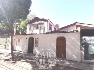 Venta / Casa / Estación Central