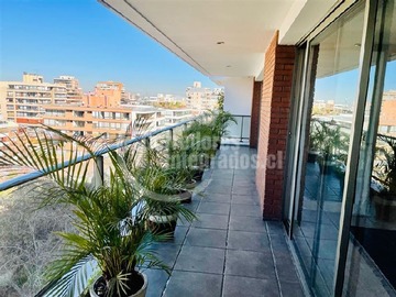 Departamento en venta en El bosque, Providencia - 4 dormitorios, 4 baños