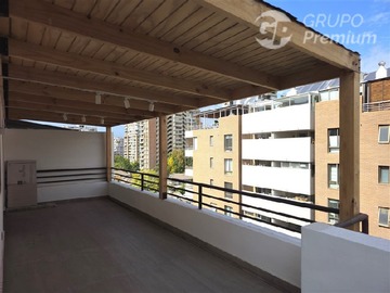 Departamento en venta en Remodelado con estilo y moderno, en excelente ubicación, Las Condes - 2 dormitorios, 1 baño