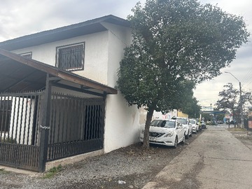 Casa en arriendo mensual en Italia, Rancagua - 7 dormitorios, 3 baños