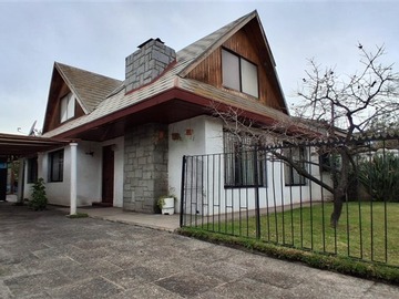 Casa en venta en Capitan ignacio carrera pinto 6765, Macul - 4 dormitorios, 2 baños