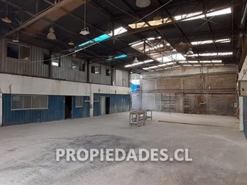Bodega en arriendo mensual en Av. Las Industrias / Carlos Valdovinos, San Joaquín - 4 dormitorios, 2 baños