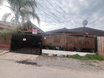 Casa en venta en Reyes Católicos, Maipú - 2 dormitorios, 1 baño