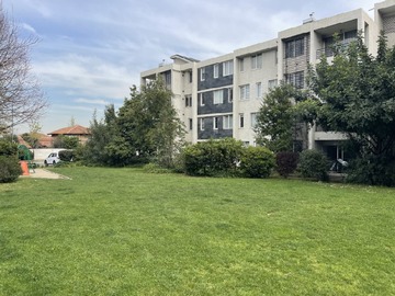 Departamento en arriendo mensual en Avenida del carmen, Huechuraba - 3 dormitorios, 2 baños