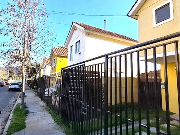 Casa en venta en Oropesa 91, Peñablanca, Villa Alemana, Villa Alemana - 3 dormitorios, 2 baños
