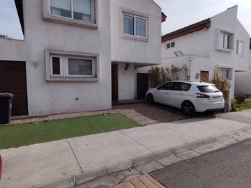 Venta / Casa / Huechuraba