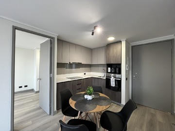 Departamento en arriendo mensual en Av. Colón n°6435, La Cisterna - 2 dormitorios, 2 baños