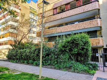 Departamento en arriendo mensual en Metro el golf, Las Condes - 4 dormitorios, 4 baños