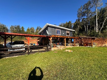 Casa en venta en Maravillosa casa emplazada en parcela (169998), Corral - 4 dormitorios, 3 baños