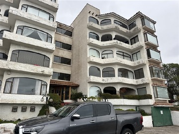 Departamento en venta en Amplio y como departamento de 166 m2 con 4 dormitorios 2 baños con hermosa vista a la bahía, La Serena - 4 dormitorios, 3 baños