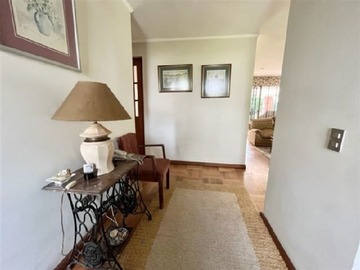 Casa en venta en Juan xxiii, Vitacura - 5 dormitorios, 4 baños