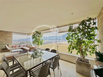 Departamento en venta en Club de Polo Golf, Vitacura - 4 dormitorios, 4 baños