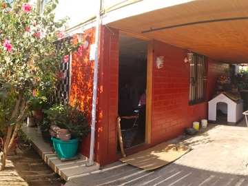 Casa en venta en Caleta San Pedro, Puente Alto - 3 dormitorios, 1 baño