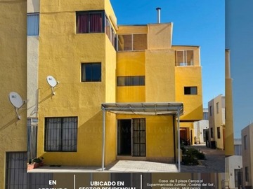 Casa en arriendo mensual en Sector recidencial, condominio jama, Calama - 5 dormitorios, 3 baños
