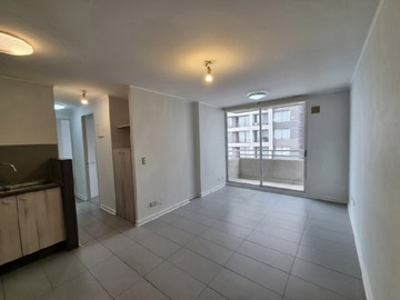 Departamento en arriendo mensual en Como nuevo, incluye estacionamiento, Estación Central - 2 dormitorios, 2 baños