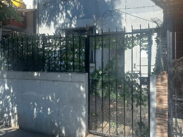 Casa en venta en Eduardo Matte 2257, Santiago - 8 dormitorios, 8 baños