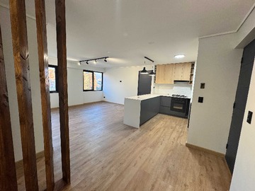 Departamento en venta en Excelente ubicación 2D+2B remodelado (173681), Las Condes - 2 dormitorios, 2 baños