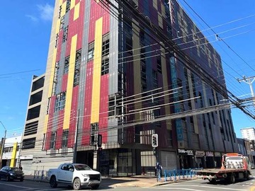 Oficina en arriendo mensual en Moderna oficina de 42 m2 en Edif Telar (141030), Temuco - 1 dormitorio, 2 baños