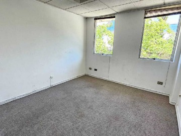 Oficina en venta en A minutos del Metro!! (146061), Providencia - 1 dormitorio, 1 baño