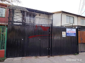 Casa en venta en Casa de Dos Pisos, 3 Dormitorios, 2 Baños, Puente Alto. - 3 dormitorios, 2 baños