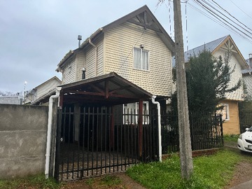 Casa en arriendo mensual en El Bergantín 1702, Valdivia - 3 dormitorios, 1 baño