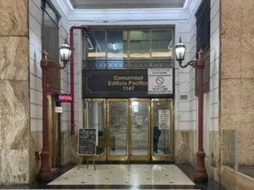 Oficina en venta en Excelente Seguridad y Conford (175151), Santiago - 1 dormitorio, 2 baños