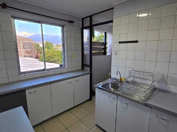 Departamento en arriendo mensual en 2 Dormitorios, 1 baño, Metro Cumming (144759), Santiago - 2 dormitorios, 1 baño