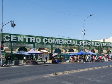 Local Comercial en arriendo mensual en Persa estación, Estación Central