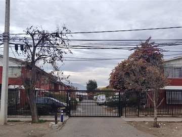 Casa en venta en Dos Oriente con Madame Adriana Bolland, La Cisterna - 3 dormitorios, 2 baños