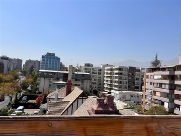 Departamento en venta en Plaza las Lilas, Penhouse, Providencia - 5 dormitorios, 4 baños