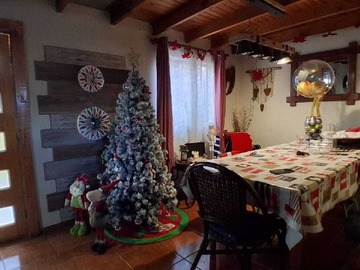 Casa en venta en Vivienda Luminosa con Diseño Moderno en las C (164698), Rengo - 4 dormitorios