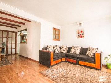 Casa en venta en Alonso de Ercilla, La Florida - 4 dormitorios, 1 baño