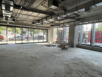 Local Comercial en arriendo mensual en Av Providencia - Metro Manuel Montt, Providencia