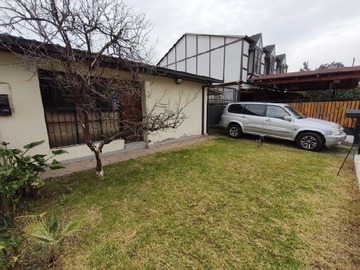 Casa en venta en Villa frei, Ñuñoa - 3 dormitorios, 1 baño