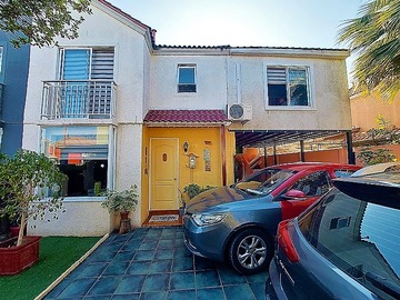 Casa en venta en El Sendero Oriente, Lampa - 5 dormitorios, 2 baños