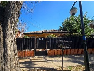 Casa en arriendo mensual en Pedro Aguirre Cerda 585, Ñuñoa - 5 dormitorios, 3 baños