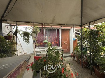 Casa en venta en Rey Gustavo Adolfo, Estación Central - 3 dormitorios, 1 baño
