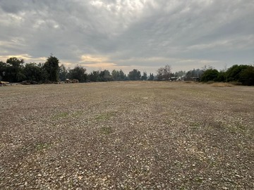 Terreno en venta en Gran Terreno Comercial a la Venta en Santa Sara Sector Batuco