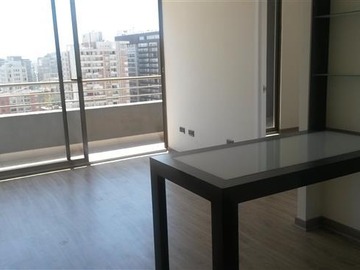 Departamento en arriendo mensual en San Isidro/ Santa Isabel, Santiago - 2 dormitorios, 2 baños