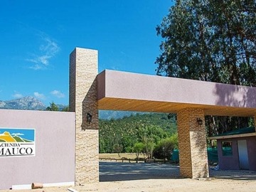 Casa en venta en Preciosa parcela con casa en construccion curacavi, Curacaví