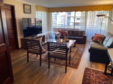 Departamento en venta en Escuela militar, Las Condes - 5 dormitorios, 5 baños