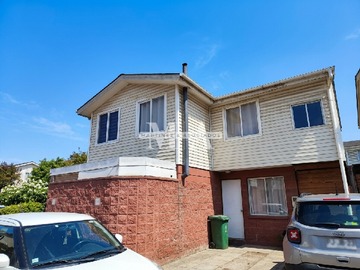 Casa en venta en Ejercito libertador 3899 cs 94, puente alto, Puente Alto - 3 dormitorios, 3 baños