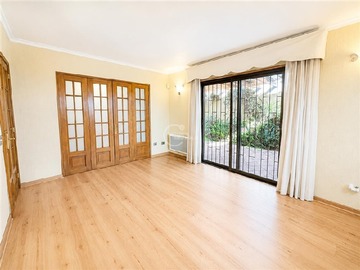 Casa en venta en Montenegro, Diagonal Oriente, Ñuñoa - 3 dormitorios, 1 baño