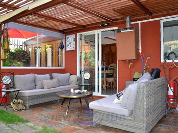 Casa en venta en Hermosa casa remodelada, Valle Lo Campino (169719), Quilicura - 2 dormitorios, 3 baños