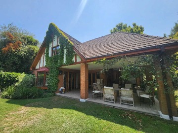 Casa en venta en Recién en Venta, Condominio. Exclusividad! (167048), Lo Barnechea - 4 dormitorios, 4 baños