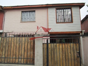 Casa en venta en Volcán Corcovado, Quilicura - 4 dormitorios, 1 baño