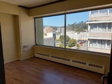 Oficina en arriendo mensual en Caupolican 567, Concepción - 2 dormitorios, 1 baño